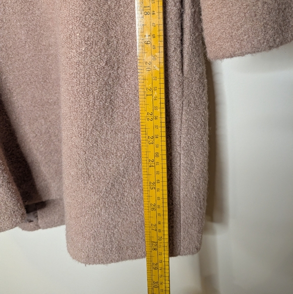 Papillon long cream jacket size medium - Picture 4 of 5